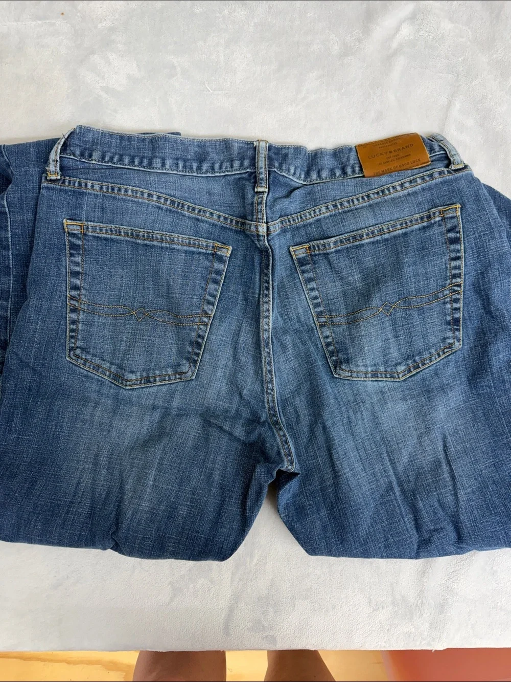 Lucky Brand Dark Blue Relaxed Straight Denim Jeans